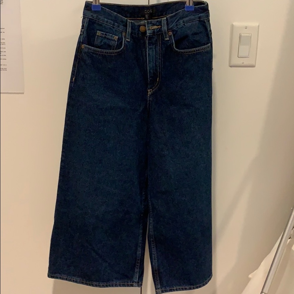 COS jeans